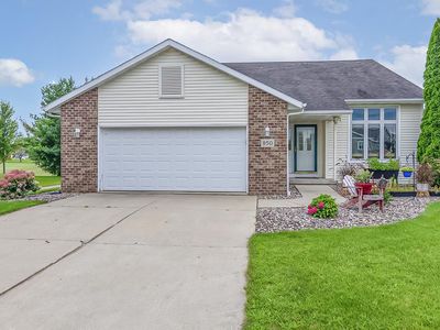 850 Violet Lane