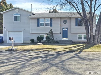 Property at 219 S Austin Ave, Sugar City, ID