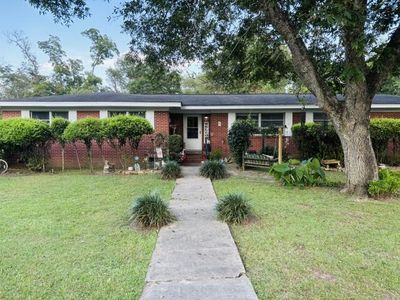 Property at 606 5th Ave, Ashford, AL