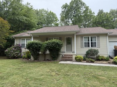 9044 Weketa Dr