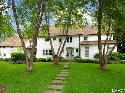 22 Sturges Commons