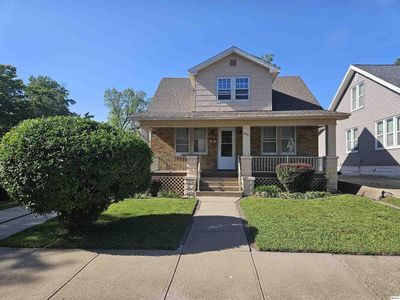 2041 Elm St