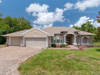 12 Hackberry Dr