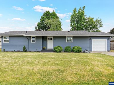 652 Connecticut Ave SE