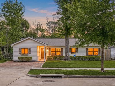1962 Norcrest Dr