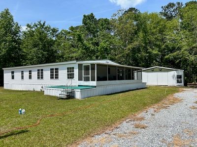 Property at 1179 Floyd Dr NE, Townsend, GA