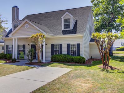 4818 Habersham Ln