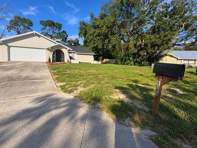 8089 WOODEN DRIVE