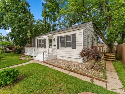 112 Chesterton Blvd