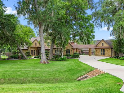 3415 Wellspring Lake Dr