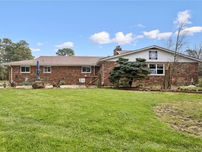 3911 Campbell Rd
