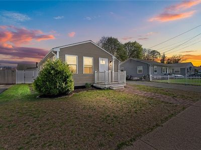 Property at 49 Martha Rd E, Rumford, RI