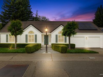2988 Fairchild Dr