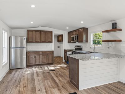 4249 Barlow Rd