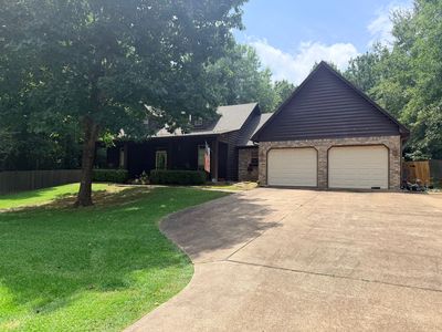 Property at 808 Red Oak Trl, Atlanta, TX