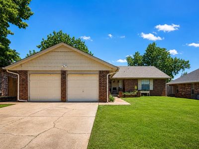 9912 S Country Club Dr