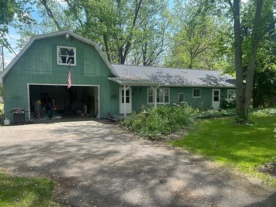 1220 N Edgar Rd