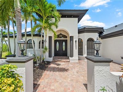 506 NW 32nd PL