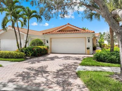 5425 Guadeloupe WAY