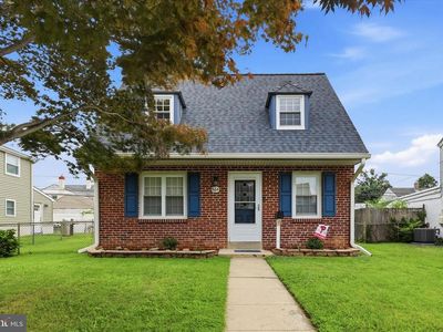 864 Quaint St