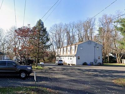331-339 Naubuc Ave
