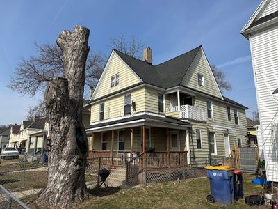 23 Burton St SW