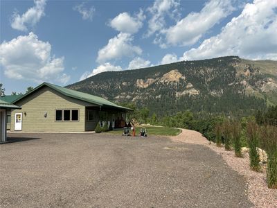 28 Belt Park Rd