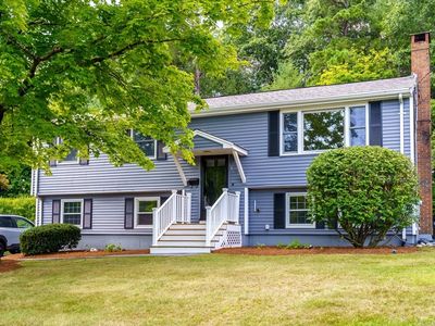 18 Ruthellen Rd