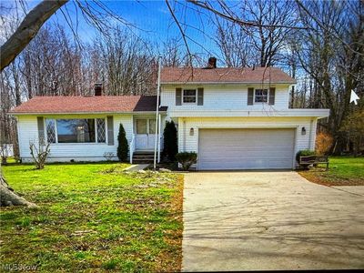 7316 Regal Dr