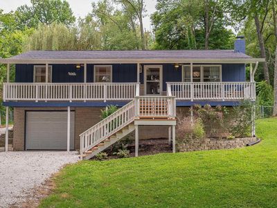 8106 Us Highway 50 W