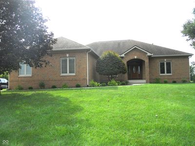 1165 Waterford Dr