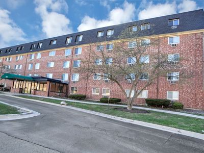 5011 Valley Ln APT 501