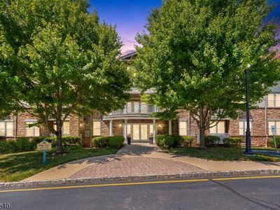 461 Victoria Drive