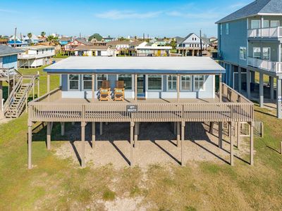722 Beach Dr
