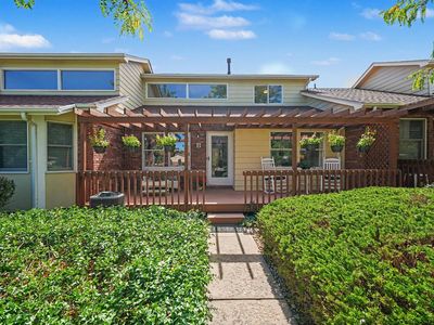 3448 Laredo Ln #B