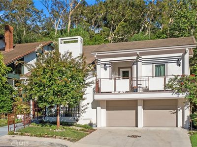 2790 Woodwardia Dr