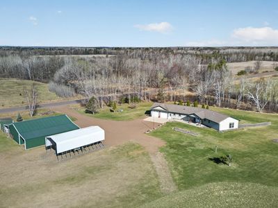 35842 Cloverdale Rd
