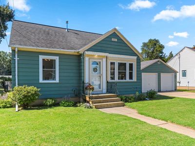 1956 Deckner Ave