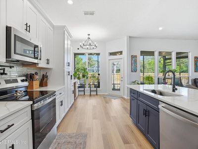 3568 BAY ISLAND Circle