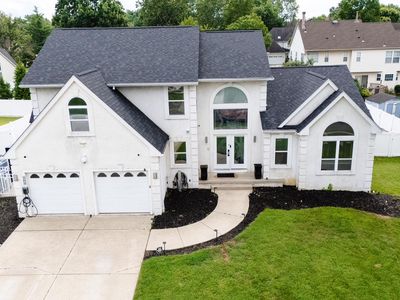 102 Smethwycke Dr