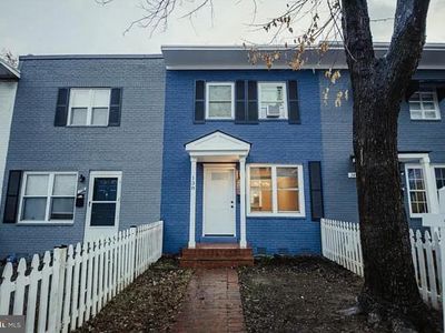 138 Dale St