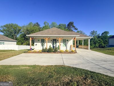 Property at 200 Campbell St, Cleveland, GA