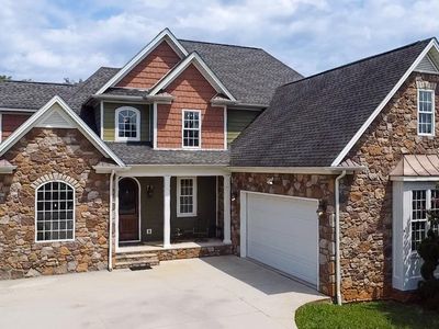 1394 Lejack Cir