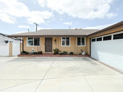 6452 Brown Cir