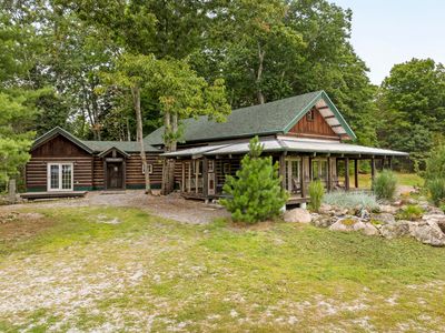 216 Robinson Road