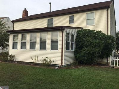 72 Twin Ponds Dr