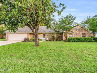 60 Amanda Dr