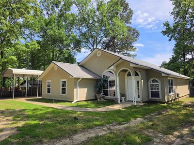 150 Lakeaire Ter