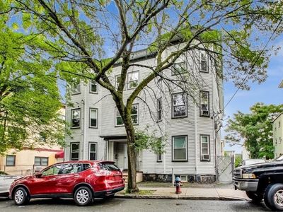 109 Walnut St