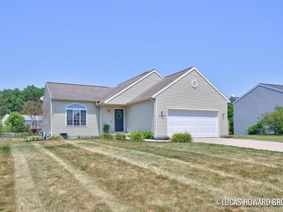 11317 Taunton Dr SE